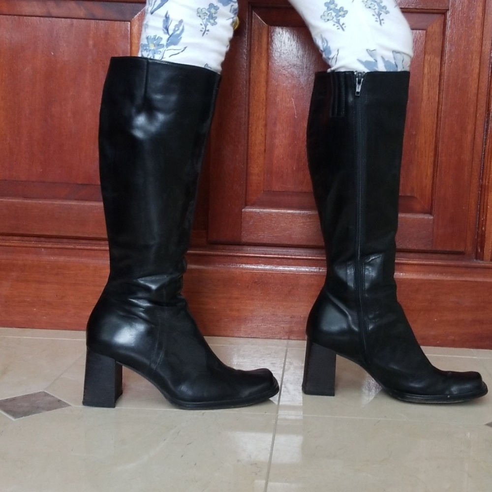 Guess Leather Boots